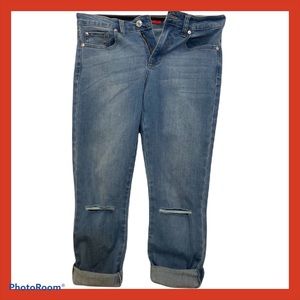 Guess women’s jeans size 26